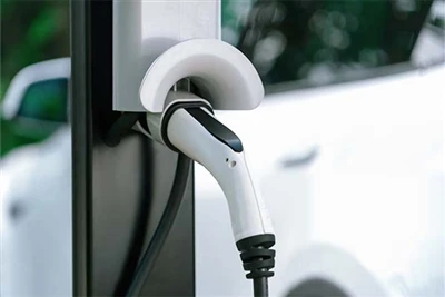 Töltőhalom IoT megfigyelő hardver megoldás
